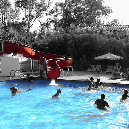 Camping Village Costa Verde Porto Potenza Picena Ngoại thất bức ảnh